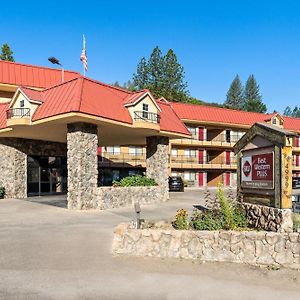 Best Western Plus Yosemite Way Station